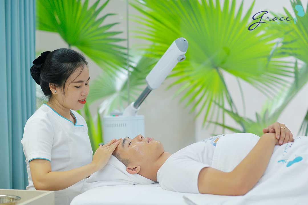 Sau khi nặn mụn nên làm gì | Bác sĩ Da liễu khuyên bạn